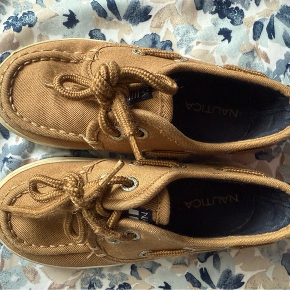 Nautica Brown Moccasins Nautical Design - Picture 7 of 9